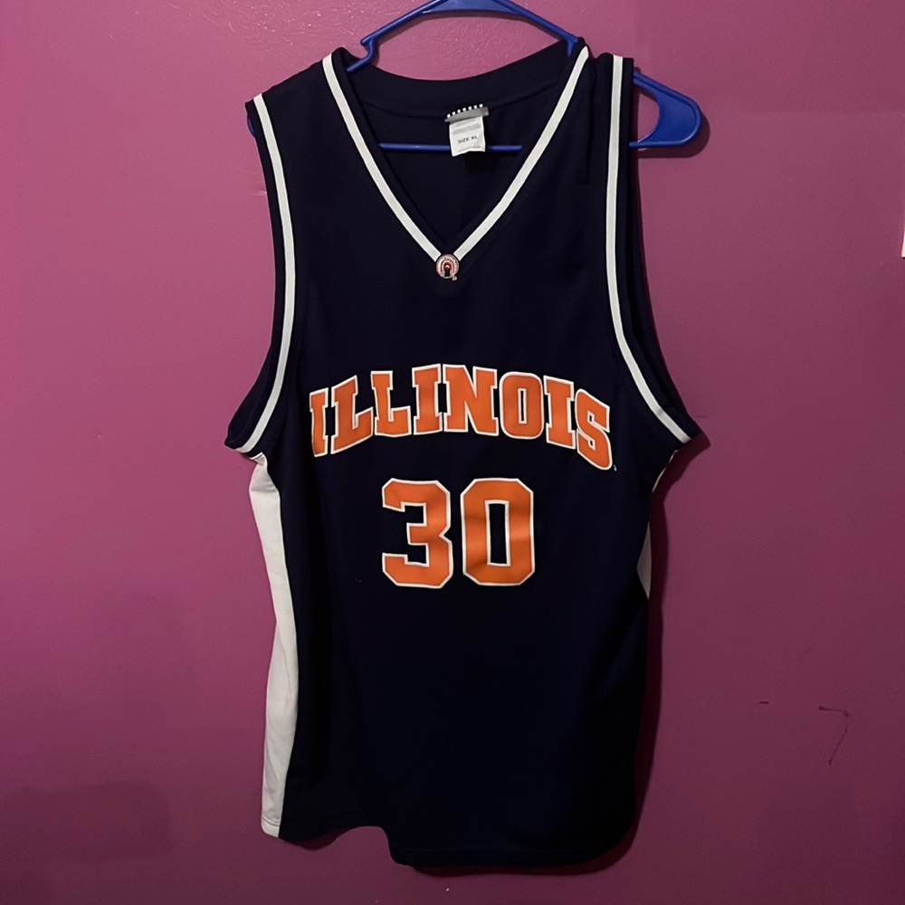Foot Locker University of Illinois Number 30 basketball Size Xl
